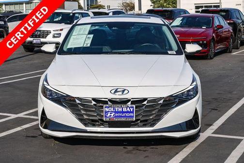 2023 Hyundai ELANTRA Limited