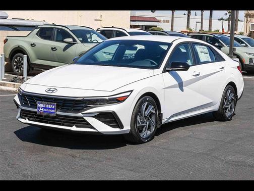 2025 Hyundai ELANTRA SEL Sport