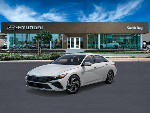 2025 Hyundai ELANTRA Limited