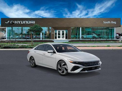 2025 Hyundai ELANTRA Limited