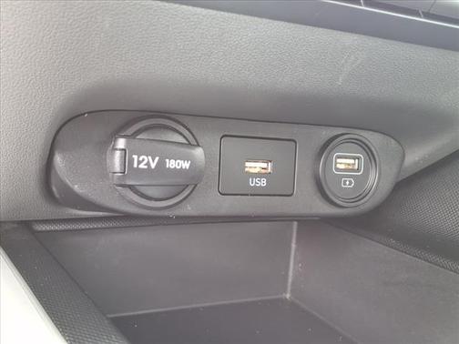 2022 Hyundai ELANTRA HEV Blue