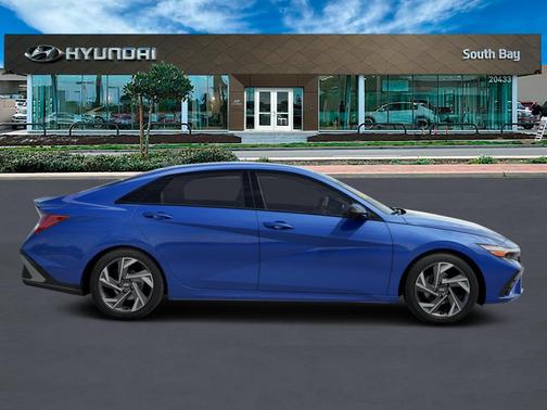 2026 Hyundai ELANTRA SEL
