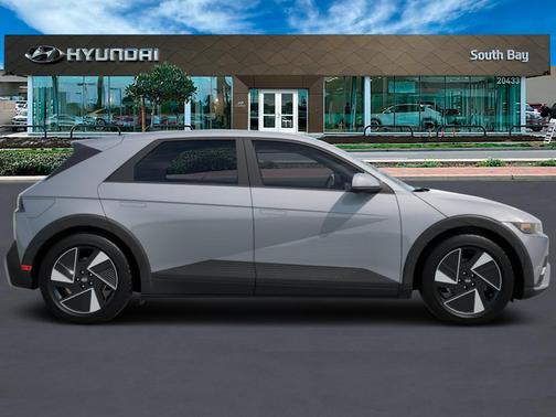 2026 Hyundai IONIQ 5 SE