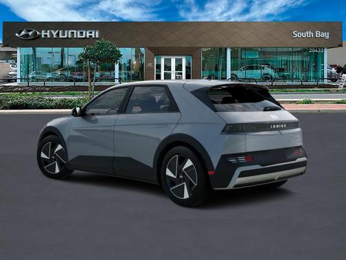 2026 Hyundai IONIQ 5 SE