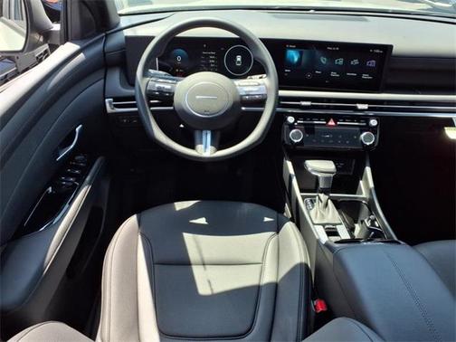 2025 Hyundai SANTA CRUZ SEL Activity