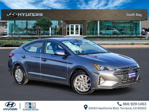 2019 Hyundai ELANTRA SE
