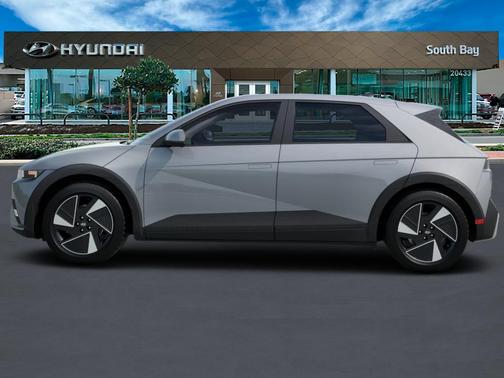 2025 Hyundai IONIQ 5 SE