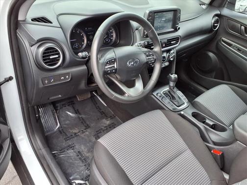 2020 Hyundai KONA SEL Plus