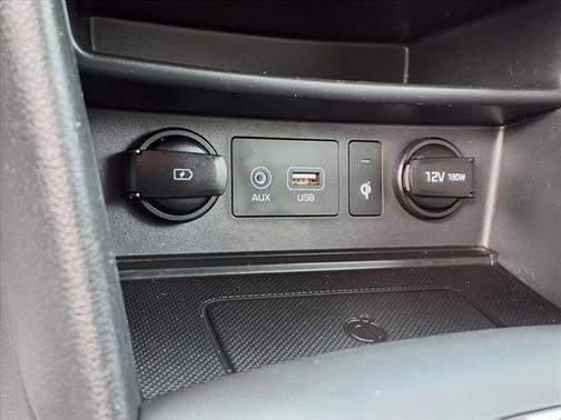 2020 Hyundai KONA SEL Plus