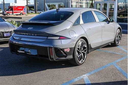 2024 Hyundai IONIQ 6 SEL