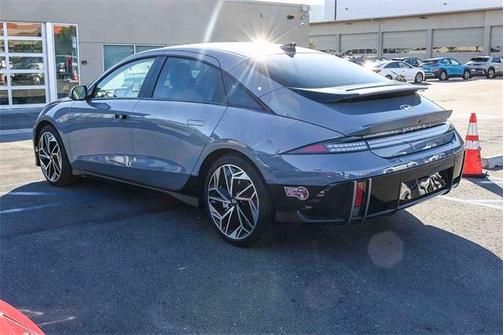 2024 Hyundai IONIQ 6 SEL
