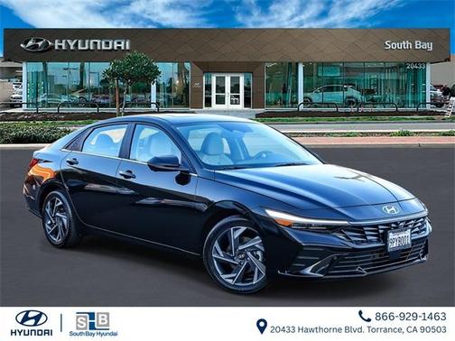 2024 Hyundai ELANTRA Limited