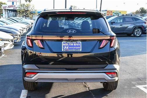 2026 Hyundai TUCSON SEL Premium