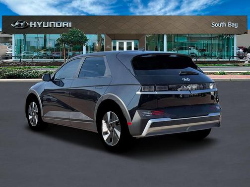 2026 Hyundai IONIQ 5 SE