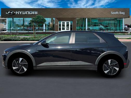 2026 Hyundai IONIQ 5 SE