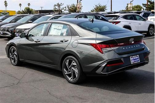 2025 Hyundai ELANTRA HEV Limited