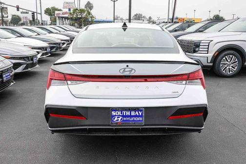 White 2026 Hyundai ELANTRA HEV SEL Sport