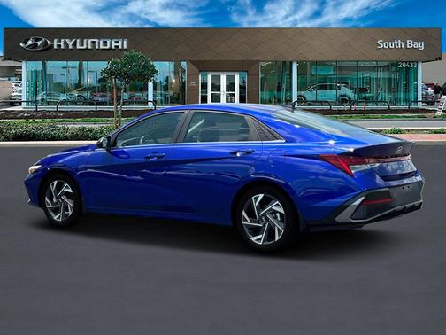 2025 Hyundai ELANTRA HEV Limited