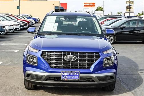 2021 Hyundai VENUE SEL