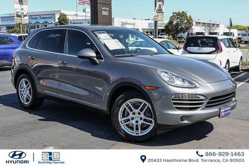 2012 Porsche Cayenne Base