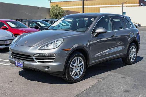 2012 Porsche Cayenne Base