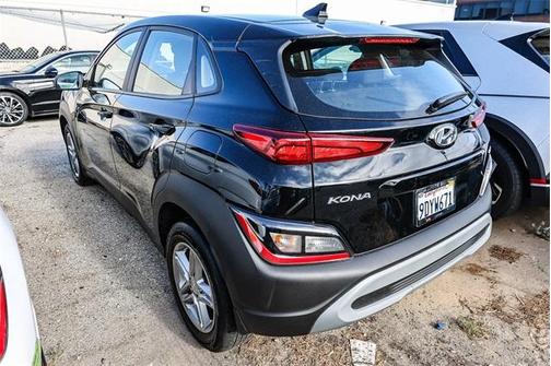 2023 Hyundai KONA SE