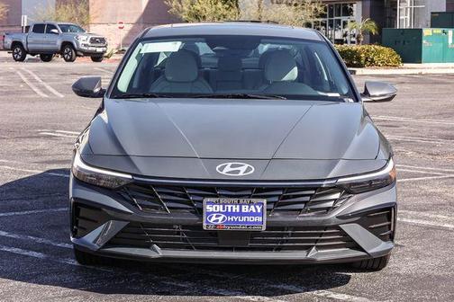 2026 Hyundai ELANTRA HEV Limited
