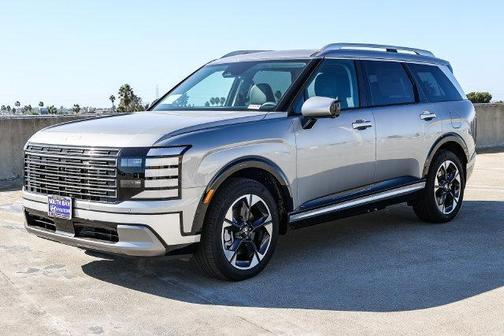 Shimmering Silver 2027 Hyundai PALISADE Calligraphy
