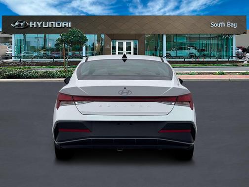 White 2026 Hyundai ELANTRA SE