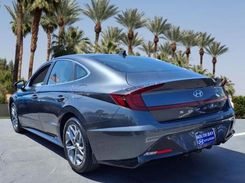 2022 Hyundai SONATA SEL