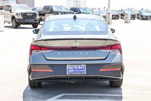Amazon Gray 2026 Hyundai ELANTRA SEL Sport
