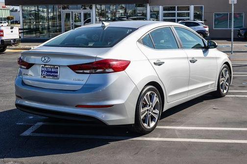 2017 Hyundai ELANTRA Limited