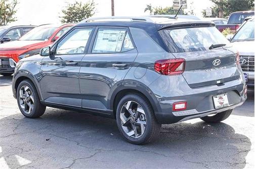 2025 Hyundai VENUE Limited