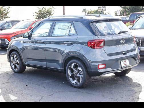 2025 Hyundai VENUE Limited