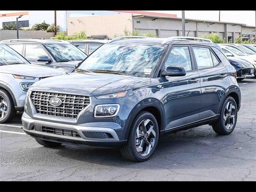 2025 Hyundai VENUE Limited