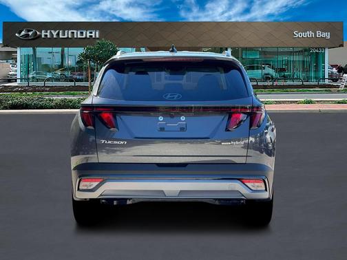 2026 Hyundai TUCSON Hybrid SEL