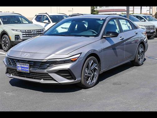 2025 Hyundai ELANTRA HEV SEL Sport