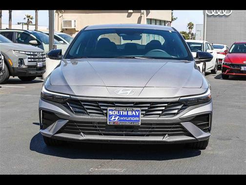 2025 Hyundai ELANTRA HEV SEL Sport