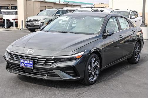 2026 Hyundai ELANTRA Limited