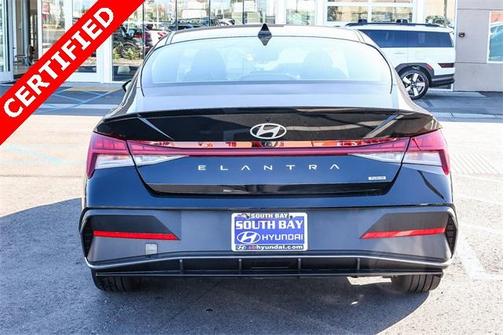 2025 Hyundai ELANTRA HEV SEL