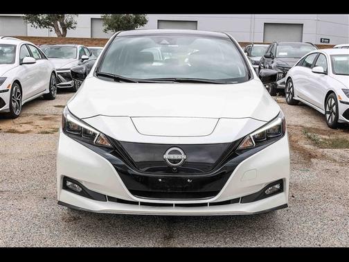 2025 Nissan Leaf SV PLUS