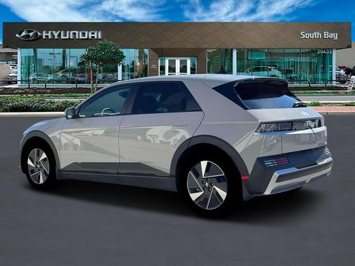 Cyber Gray 2026 Hyundai IONIQ 5 SEL