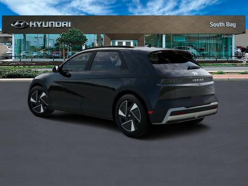 2025 Hyundai IONIQ 5 SEL