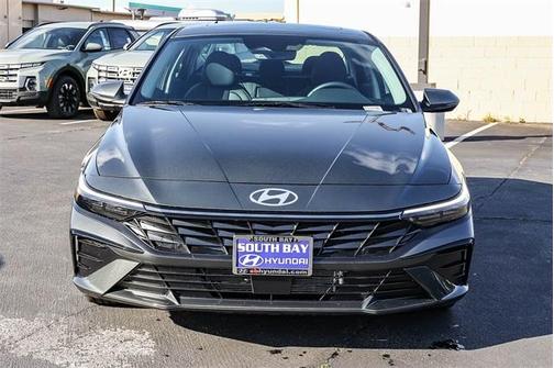2026 Hyundai ELANTRA HEV Limited