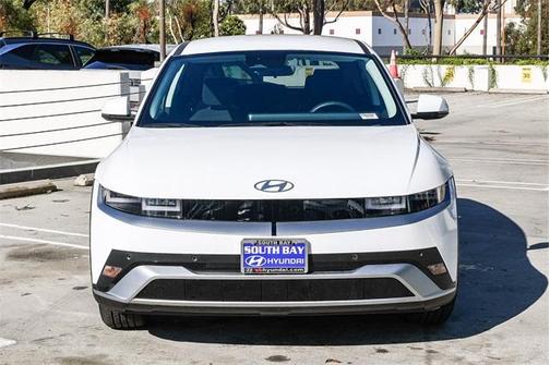 2026 Hyundai IONIQ 5 SE