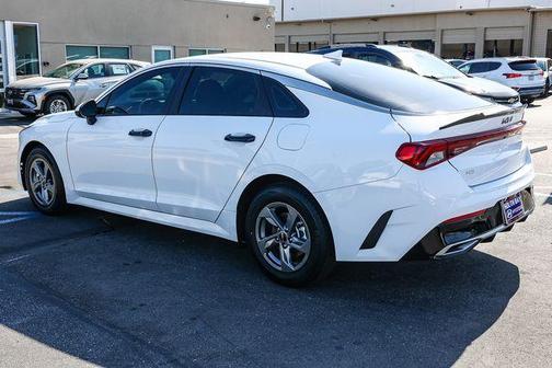 Glacial White Pearl 2023 Kia K5 LXS