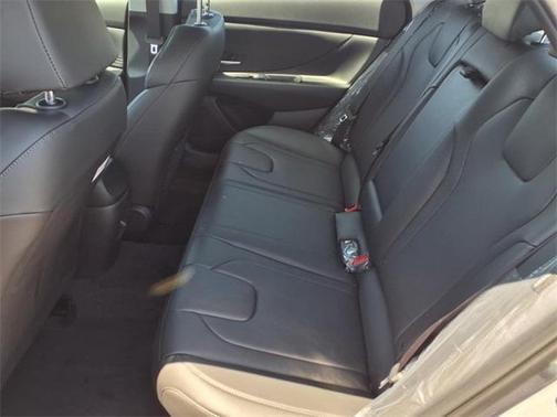 2025 Hyundai ELANTRA HEV Limited