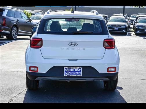 2023 Hyundai VENUE SEL