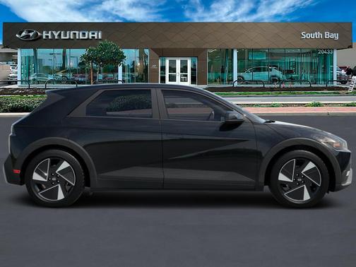 2026 Hyundai IONIQ 5 SE