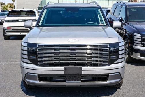 Silver Metallic 2026 Hyundai PALISADE Limited
